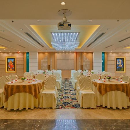 Skk Blu Hotel & Spa Udaipur Luaran gambar