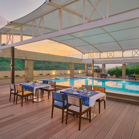 Skk Blu Hotel & Spa Udaipur Luaran gambar