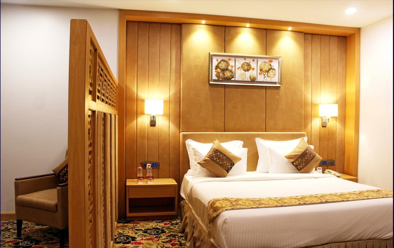 Skk Blu Hotel & Spa Udaipur Luaran gambar