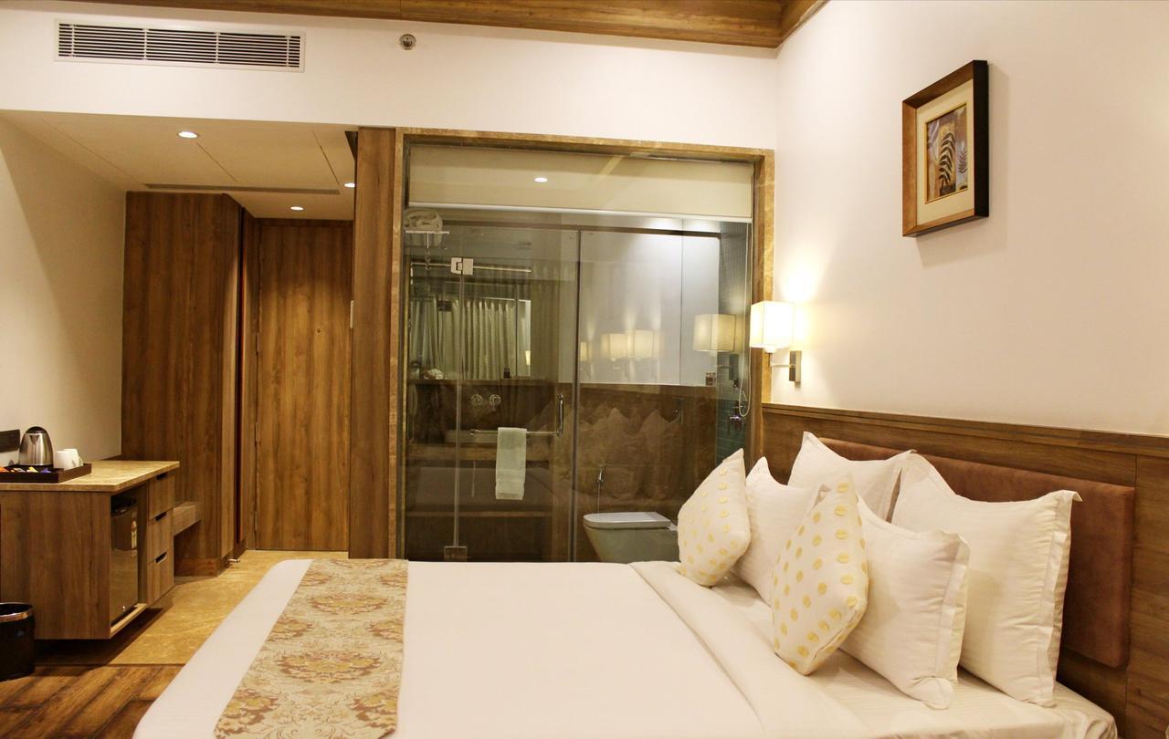 Skk Blu Hotel & Spa Udaipur Luaran gambar