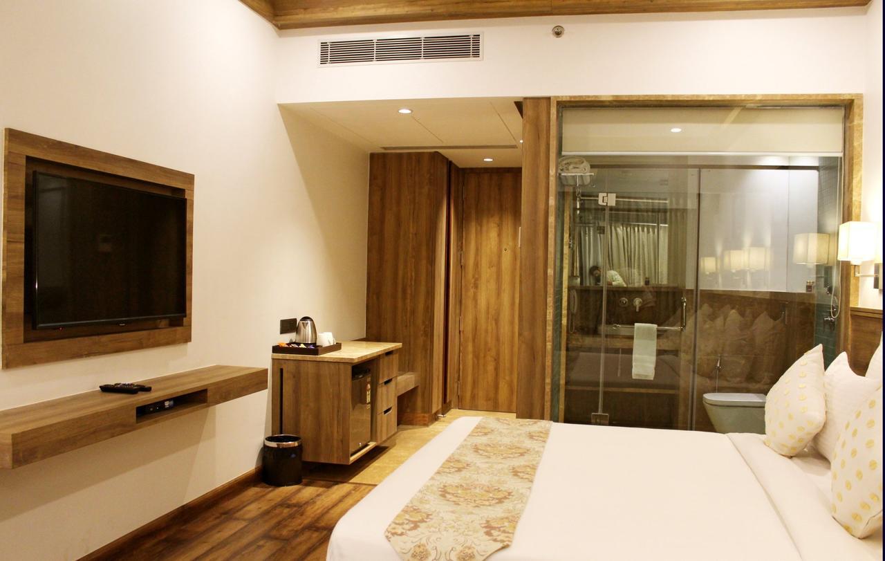 Skk Blu Hotel & Spa Udaipur Luaran gambar