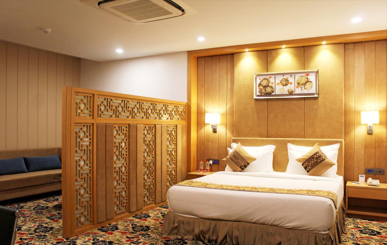 Skk Blu Hotel & Spa Udaipur Luaran gambar