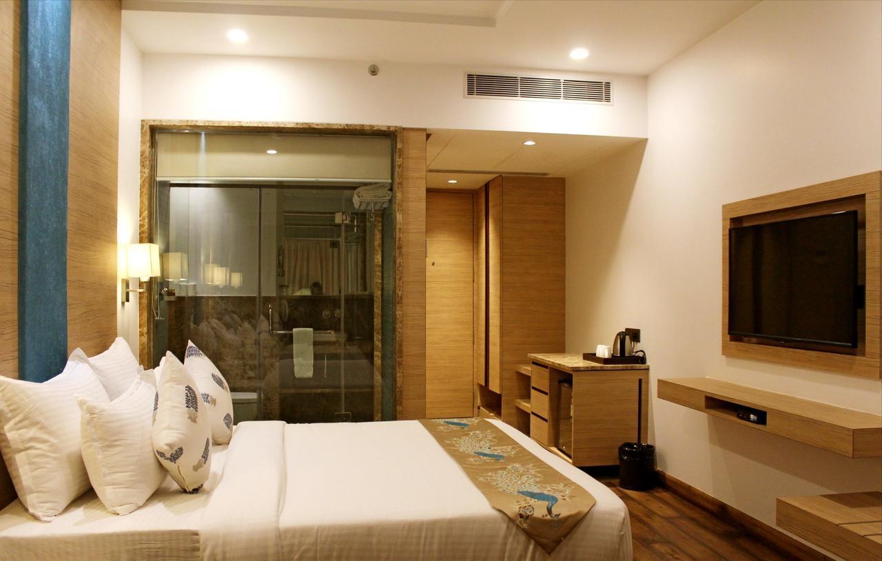 Skk Blu Hotel & Spa Udaipur Luaran gambar