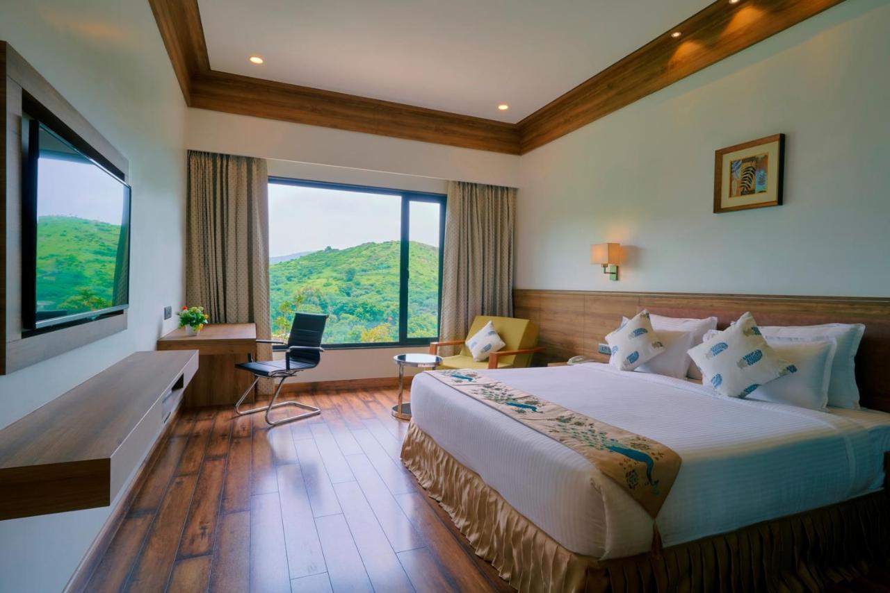 Skk Blu Hotel & Spa Udaipur Luaran gambar