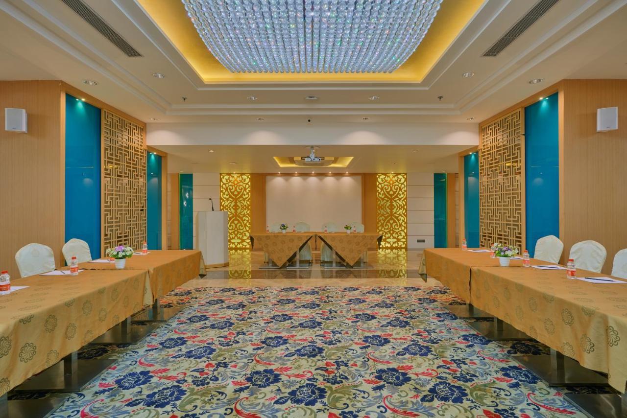 Skk Blu Hotel & Spa Udaipur Luaran gambar